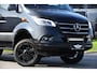 Mercedes-Benz Sprinter 319 V6 3.0 CDI L3H2 Black Edition FULL OPTIONS! Cruise, 360 Camera, Carplay, 10,5 Mbux, 190pk, 2 x Schuifdeur, Sper, LED, Leder, Stoelverwarming, Standkachel, Trekhaak, Uniek!