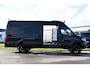 Mercedes-Benz Sprinter 319 V6 3.0 CDI L3H2 Black Edition FULL OPTIONS! Cruise, 360 Camera, Carplay, 10,5 Mbux, 190pk, 2 x Schuifdeur, Sper, LED, Leder, Stoelverwarming, Standkachel, Trekhaak, Uniek!