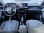 Peugeot 2008 1.2 PureTech Allure Pack 2e Eigenaar|Camera|Trekhaak|Carplay|Stoelverwarming|i- Cockpit|D-riem vv in 2025|Cruise|APK tot 07-2027