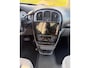 Chrysler Voyager 3.3i V6 SE Luxe AUT APK 11-2027 Airco Leder