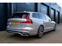 Volvo V60 2.0 T6 AWD R-Design *Pano* H&K* HUD* Stoelventilatie*