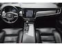 Volvo V90 T4 Inscription | Massage | Panorama dak | Standkachel | Trekhaak | Head-Up | Harman en Kardon