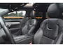 Volvo V90 T4 Inscription | Massage | Panorama dak | Standkachel | Trekhaak | Head-Up | Harman en Kardon