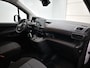 Peugeot e-Partner 136 L2 50 kWh | Apple Carplay/Android Auto | Accu 99% |  Laadvloer Betimmerd | Airco | Achteruitrijcamera | Led Koplampen |