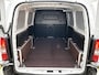 Peugeot e-Partner 136 L2 50 kWh | Apple Carplay/Android Auto | Accu 99% |  Laadvloer Betimmerd | Airco | Achteruitrijcamera | Led Koplampen |