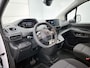 Peugeot e-Partner 136 L2 50 kWh | Apple Carplay/Android Auto | Accu 99% |  Laadvloer Betimmerd | Airco | Achteruitrijcamera | Led Koplampen |