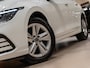 Volkswagen Golf 1.0 eTSI DSG Life Business, Apple Carplay, Android Auto, ACC, Ambiënte Light, Camera, PDC, Volledig onderhouden