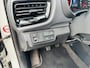 Kia Stonic 1.0 T-GDi DynamicLine 120pk 6sp. NW geleverd & Onderhouden | Trekhaak | Privacyglass | Keyless