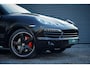 Porsche Cayenne 4.2 D S / Pano / Trekhaak / Bose / Keurige Staat / Luchtvering / Standkachel