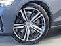 Volvo V60 2.0 T8 Recharge AWD R-Design | Navigatie/Android/Apple Carplay | LM Velgen 18" | Cruise Control Adaptief | Stoel/stuur Verwarming |