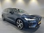 Volvo V60 2.0 T8 Recharge AWD R-Design | Navigatie/Android/Apple Carplay | LM Velgen 18" | Cruise Control Adaptief | Stoel/stuur Verwarming |