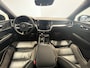 Volvo V60 2.0 T8 Recharge AWD R-Design | Navigatie/Android/Apple Carplay | LM Velgen 18" | Cruise Control Adaptief | Stoel/stuur Verwarming |