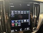 Volvo V60 2.0 T8 Recharge AWD R-Design | Navigatie/Android/Apple Carplay | LM Velgen 18" | Cruise Control Adaptief | Stoel/stuur Verwarming |