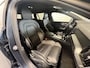 Volvo V60 2.0 T8 Recharge AWD R-Design | Navigatie/Android/Apple Carplay | LM Velgen 18" | Cruise Control Adaptief | Stoel/stuur Verwarming |