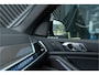 BMW X5 xDrive50e LCI M-sport Pro ACC Pano Trekhaak Head-up M Seats Massage Stoelventilatie Harman Kardon Individual Frozen Grey