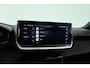 Peugeot 2008 1.2 PureTech 130 Allure | Dig. Cockpit | Trekhaak | Camera | Apple CarPlay & Android Auto | Cruise Control | Navi | 17'' R