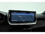Peugeot 2008 1.2 PureTech 130 Allure | Dig. Cockpit | Trekhaak | Camera | Apple CarPlay & Android Auto | Cruise Control | Navi | 17'' R