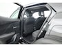 Peugeot 2008 1.2 PureTech 130 Allure | Dig. Cockpit | Trekhaak | Camera | Apple CarPlay & Android Auto | Cruise Control | Navi | 17'' R