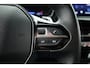 Peugeot 2008 1.2 PureTech 130 Allure | Dig. Cockpit | Trekhaak | Camera | Apple CarPlay & Android Auto | Cruise Control | Navi | 17'' R