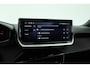 Peugeot 2008 1.2 PureTech 130 Allure | Dig. Cockpit | Trekhaak | Camera | Apple CarPlay & Android Auto | Cruise Control | Navi | 17'' R