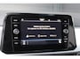 Volkswagen T-Roc 1.0 TSI Life // Digital Dashboard // Stoelverwarming // Apple/Android Carplay