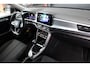 Volkswagen T-Roc 1.0 TSI Life // Digital Dashboard // Stoelverwarming // Apple/Android Carplay
