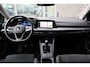 Volkswagen Golf 1.5 TSI 130pk Style | Stoelverwarming | Achteruitrijcamera | 17 inch LMV | Ergo Bestuurderstoel