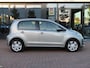 Volkswagen Up! 1.0 TSI 90pk high up! | Parkeersensoren | Cruise Control | Camera |
