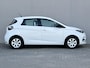 Renault Zoe R110 Life 52 kWh / SOH 90,98% / Dealer onderhouden / CCS snel laden / All season banden / warmtepomp / Cruise control / Keyless Entry/Start / Apple Carplay Android Auto / Climate control / Parkeersensoren achter /