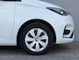 Renault Zoe R110 Life 52 kWh / SOH 90,98% / Dealer onderhouden / CCS snel laden / All season banden / warmtepomp / Cruise control / Keyless Entry/Start / Apple Carplay Android Auto / Climate control / Parkeersensoren achter /