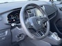 Renault Zoe R110 Life 52 kWh / SOH 90,98% / Dealer onderhouden / CCS snel laden / All season banden / warmtepomp / Cruise control / Keyless Entry/Start / Apple Carplay Android Auto / Climate control / Parkeersensoren achter /