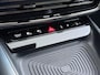 Mercedes-Benz CLA 180 Business Solution AMG | Night Pakket | Panoramadak | Adaptieve Cruise Control | Dodehoekassistent | Verkeersbordenassistent | MULTIBEAM LED Koplampen | Elektrisch Verstelbare Stoelen + Memory | Stoelverwarming | Sfeerverlichting | THERMOTRONIC Klimaatregeling | Sierdelen Geborsteld Aluminium Lightlines | Apple CarPlay | Android Auto | Achteruitrijcamera | Parkeersensoren
