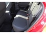 Ford Puma 1.0-125pk EcoBoost Mild-Hybrid Titanium. Fabr. garantie t/m 21-09-2029 ! Elektr. pano-dak, stoel-, stuur- en voorraamverw., 360gr. camera, adaptieve cruise cntrl, side- en lane assist, parkeersensoren v+a, metallic lak, LM wielen.