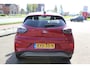 Ford Puma 1.0-125pk EcoBoost Mild-Hybrid Titanium. Fabr. garantie t/m 21-09-2029 ! Elektr. pano-dak, stoel-, stuur- en voorraamverw., 360gr. camera, adaptieve cruise cntrl, side- en lane assist, parkeersensoren v+a, metallic lak, LM wielen.