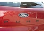 Ford Puma 1.0-125pk EcoBoost Mild-Hybrid Titanium. Fabr. garantie t/m 21-09-2029 ! Elektr. pano-dak, stoel-, stuur- en voorraamverw., 360gr. camera, adaptieve cruise cntrl, side- en lane assist, parkeersensoren v+a, metallic lak, LM wielen.