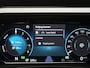 Volkswagen Multivan 1.4 eHybrid 7 Zits PHEV 218pk Dealer O.H | Trekhaak Af Fabriek | Panodak | IQ Light | Camera | Stoelverwarming | Apple Carplay | Navigatie | DAB | Cruise Control | 17"L.M | Plug In Hybrid |