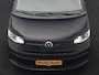 Volkswagen Multivan 1.4 eHybrid 7 Zits PHEV 218pk Dealer O.H | Trekhaak Af Fabriek | Panodak | IQ Light | Camera | Stoelverwarming | Apple Carplay | Navigatie | DAB | Cruise Control | 17"L.M | Plug In Hybrid |
