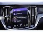Volvo V60 Cross Country B4 211PK AWD Intro Edition | DIESEL | Trekhaak | BLIS | HUD | H&K | 360 Camera | Pano |