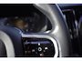 Volvo V60 Cross Country B4 211PK AWD Intro Edition | DIESEL | Trekhaak | BLIS | HUD | H&K | 360 Camera | Pano |
