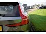 Volvo V60 Cross Country B4 211PK AWD Intro Edition | DIESEL | Trekhaak | BLIS | HUD | H&K | 360 Camera | Pano |