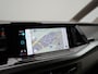 Volkswagen Multivan 1.4 eHybrid Bulli 7 Zits PHEV 218pk Dealer O.H | Trekhaak Af Fabriek | Adaptive Cruise | Camera | Sportstoelen & Stuur Verwarmd | Apple Carplay | BLIS | Navigatie | Virtual | DAB | 17"L.M | Plug In Hybrid |