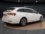 Skoda Octavia Combi 1.4 TSI iV PHEV | Pano Dak | Head-up Display | Camera | Side Assist | ACC | Elek. Achterklep | Elek. Stoelen | Stuur-/Stoelverwarming | Matrix LED | 18'' |