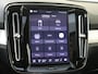 Volvo XC40 B3 Plus Black Edition | Panoramadak | Harman/Kardon | 20" Velgen |