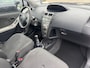 Toyota Yaris 1.3 VVTi Comfort 5Drs,Apk 19/4/27,Airco,Nap,Trekhaak