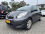 Toyota Yaris 1.3 VVTi Comfort 5Drs,Apk 19/4/27,Airco,Nap,Trekhaak