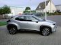 Toyota Yaris Cross 1.5 Hybrid Dynamic , Camera , HUD, Led , Elec-A-klep enz. Nieuwstaat