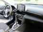 Toyota Yaris Cross 1.5 Hybrid Dynamic , Camera , HUD, Led , Elec-A-klep enz. Nieuwstaat