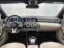 Mercedes-Benz CLA 200 Business Solution Luxury Premium Plus pakket | Panorama Schuif-Kanteldak | Sfeerverlichting | Memory stoelen | Ledkoplampen. Inclusief 24 maanden MB Certified garantie voor Europa.
