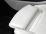 Mercedes-Benz CLA 200 Business Solution Luxury Premium Plus pakket | Panorama Schuif-Kanteldak | Sfeerverlichting | Memory stoelen | Ledkoplampen. Inclusief 24 maanden MB Certified garantie voor Europa.