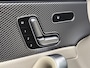 Mercedes-Benz CLA 200 Business Solution Luxury Premium Plus pakket | Panorama Schuif-Kanteldak | Sfeerverlichting | Memory stoelen | Ledkoplampen. Inclusief 24 maanden MB Certified garantie voor Europa.